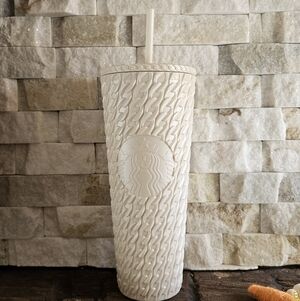 Starbucks White Knit Textured Reusable Tumbler with Straw - Embossed Logo 24 oz